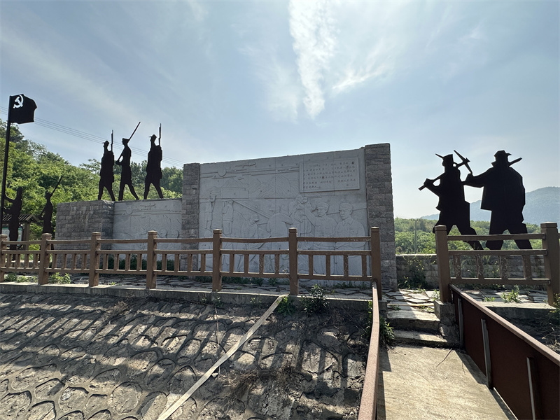 “追尋紅色足跡，擁抱生態夏意”-夏日團建活動5